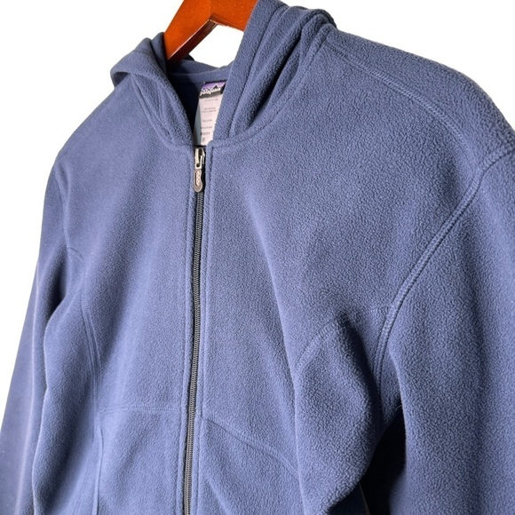 PATAGONIA Hooded Zip Front Fleece Jacket Size Medium in Dusty Blue - Picture 4 of 12